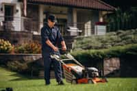 Le recours à un paysagiste est primordial pour un entretien optimal de votre jardin ou votre espace extérieur © standret, Adobe Stock