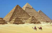 Les pyramides de Gizeh sont parmi les plus grands monuments d'Égypte. © Dan Breckwoldt, fotolia