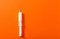 Adjuvants, efficacité, lobby pharmaceutique… Le vrai du faux sur les vaccins. © Kanstantsin, Fotolia