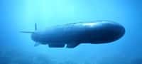 Des images satellites montrent un sous-marin à l’allure étrange sur un chantier naval chinois. Il pourrait s’agir d’un drone d’attaque. © SB, Grok