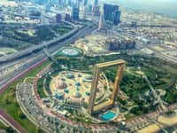 Le centre de bien-être sera construit dans le parc Zabeel, contourné par l'autoroute. © Delphotostock, Adobe Stock