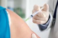 Le vaccin contre le papillomavirus vise à prévenir le cancer du col de l’utérus. © thodonal, Fotolia