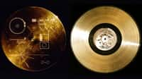 Chaque sonde Voyager a embarqué une copie du Golden Record, qui contient des informations sur la Terre et l'humanité. Des informations pour lire le disque sont données sur la partie gauche. © Nasa, JPL-Caltech