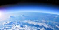 Depuis le début des années 2000, les scientifiques notent une amélioration concernant le trou dans la couche d’ozone. Ils prévoient qu’il soit complètement refermé d’ici 2060 si les efforts se poursuivent en ce sens. © studio023, Fotolia