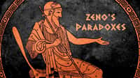 Zénon d'Élée, né vers 490 et mort vers 430 av. J.-C., est un philosophe grec présocratique célèbre pour les paradoxes logiques et mathématiques apparents qui découlent de la divisibilité des nombres avec l'espace et le temps. Ces paradoxes ont tous été résolus avec l'essor des mathématiques et de la physique du XVIIe siècle. © Buzzco Associates, inc; TED Ed, YouTube