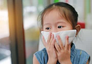 Des personnes auraient eu des pneumonies mystérieuses en Chine depuis octobre 2023. © Zilvergolf, Adobe Stock