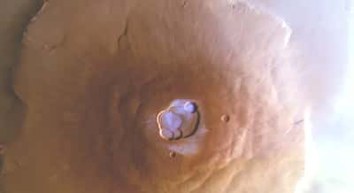 Deux sondes de l’Agence spatiale européenne ont découvert la présence de givre à l'équateur de Mars. © ESA, DLR, FU Berlin (A. Valantinas) 