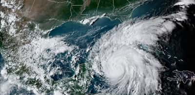 L'ouragan Ian sur Cuba ce lundi soir. © NOAA