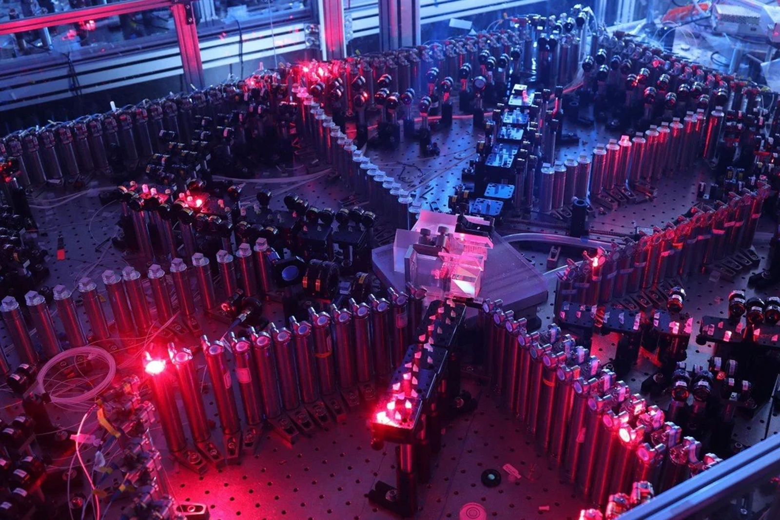 L'ordinateur Jiuzhang est capable d'effectuer un échantillonnage gaussien de bosons plus rapidement que n'importe quel ordinateur. © University of Science and Technology of China