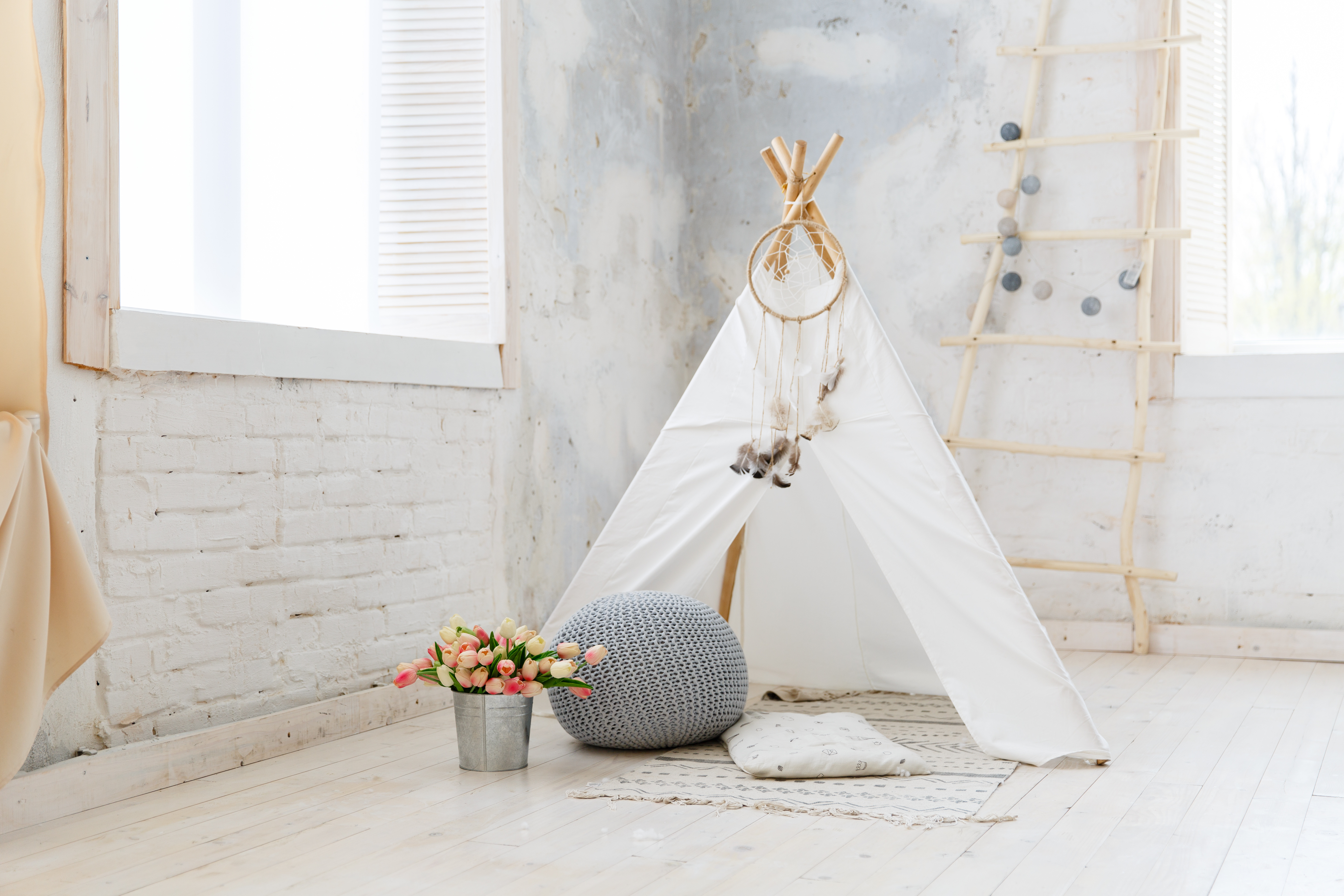 La peinture à la chaux peut être appliquée dans toutes les pièces de la maison. © Olga Mishyna, Adobe Stock