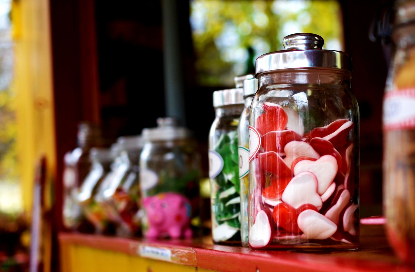 Des bocaux pour tout ranger ou presque chez soi. © congerdesign, Pixabay