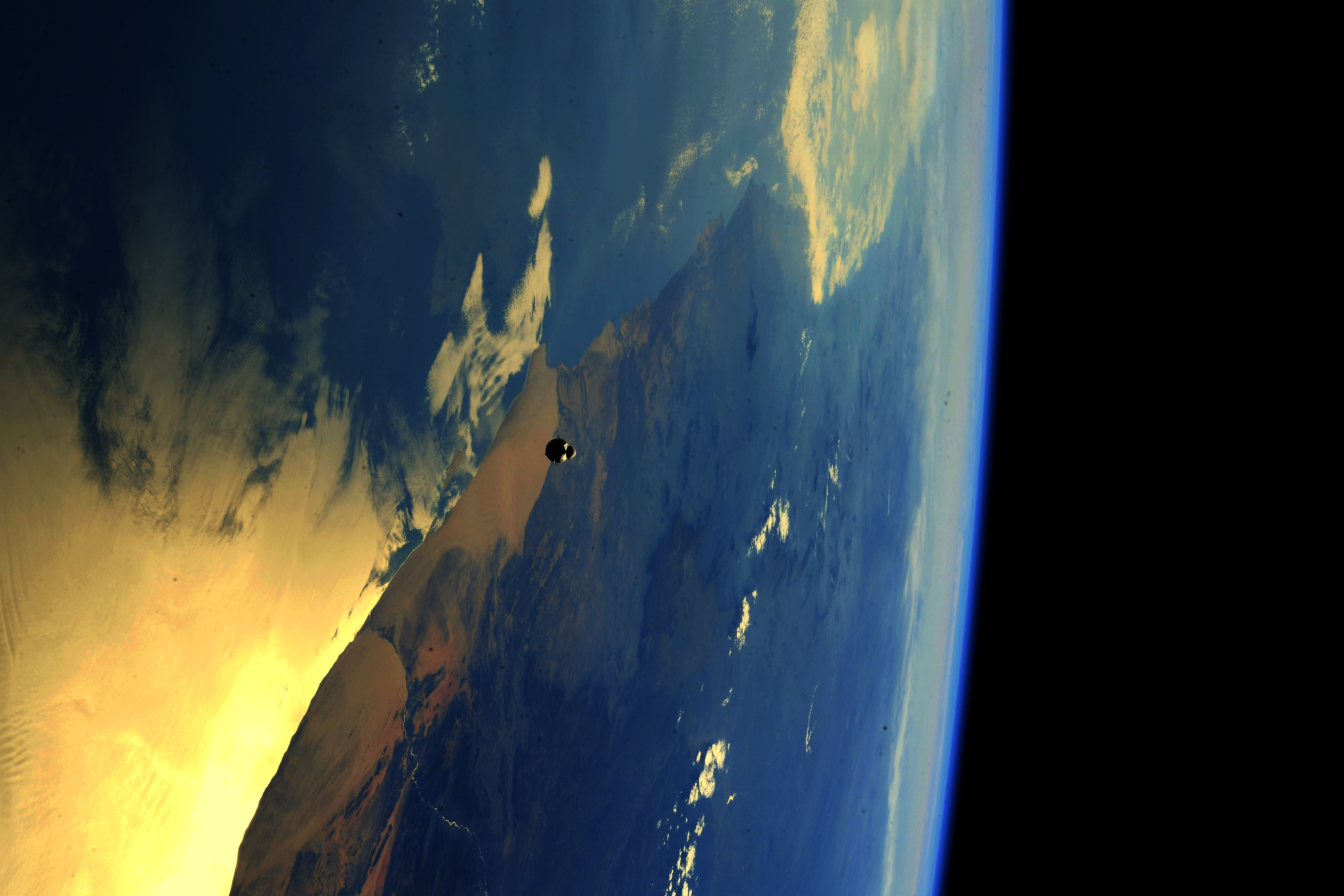 Arrivée du Cargo-22 Dragon à l'ISS, le 3 juin. © Esa, Nasa, Thomas Pesquet