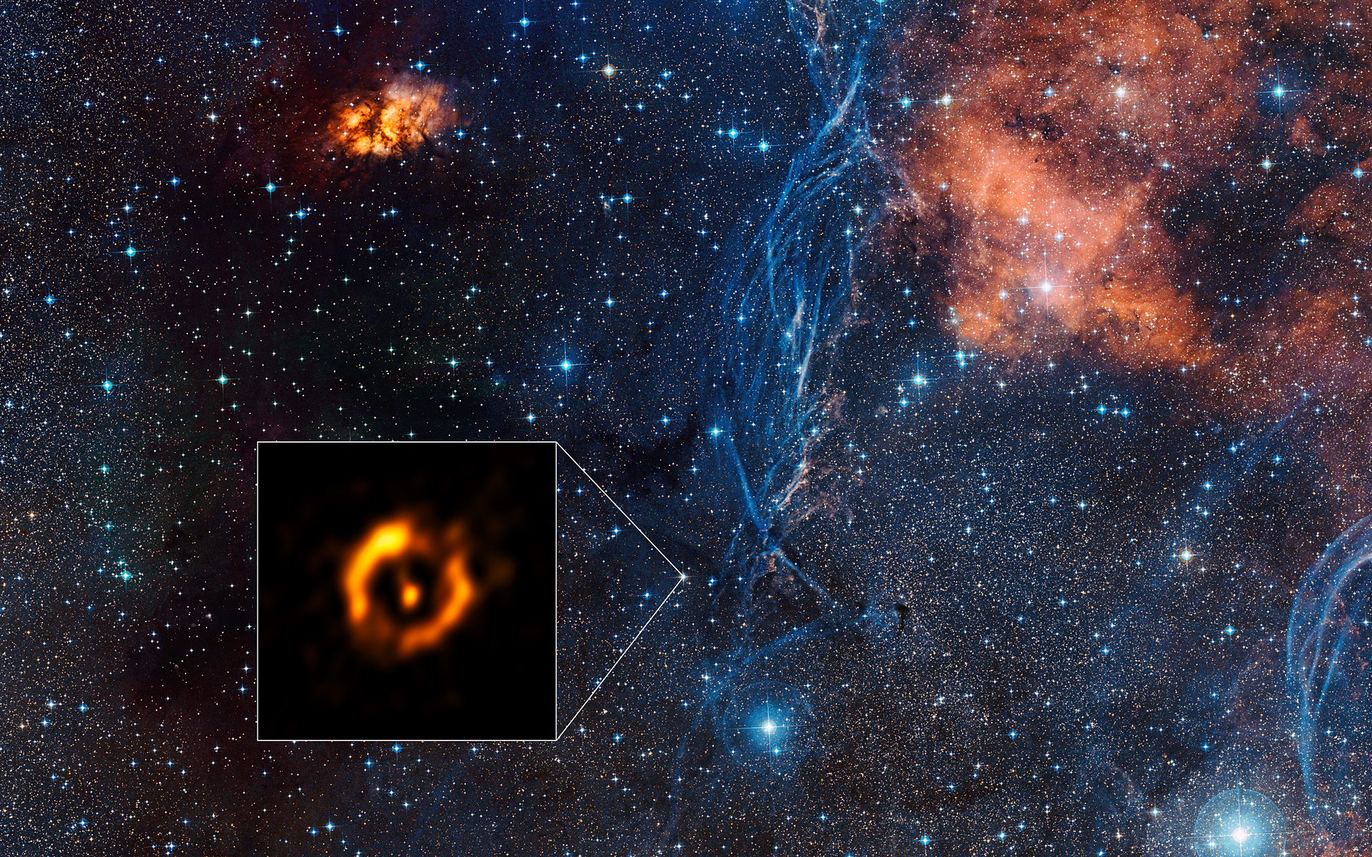 Le disque de poussière repéré autour de la paire d'étoiles âgées IRAS 08544-4431 par l'Observatoire de Paranal de l'ESO, au Chili. Dans l'encart, l'étoile centrale brillante a été ôtée. L'arrière-plan montre l'environnement de cette étoile dans la constellation des Voiles. © ESO, Digitized Sky Survey 2. Remerciements à Davide De Martin