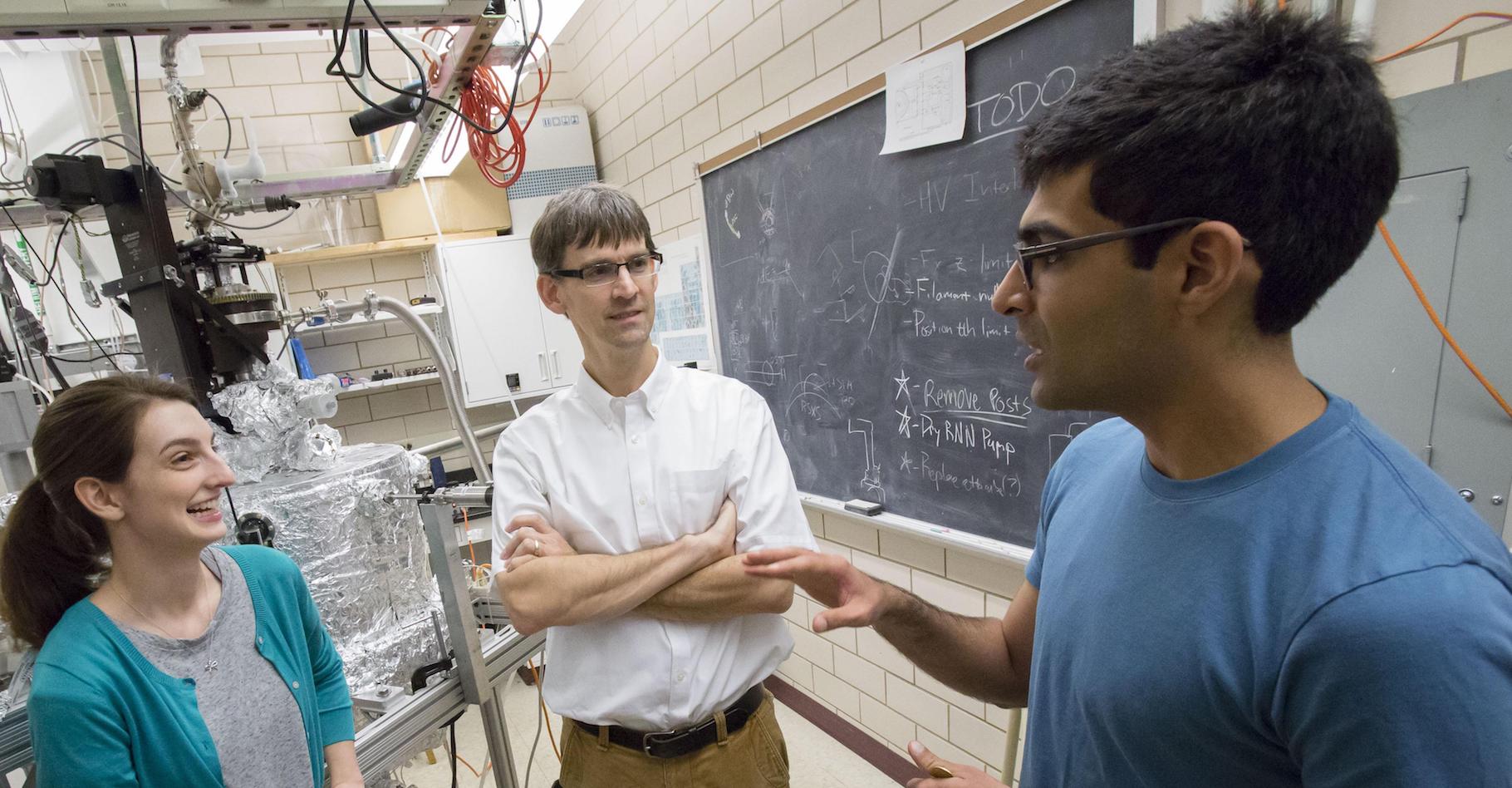 Des chercheurs américains de l’université de l’Illinois annoncent la découverte d’une nouvelle forme de matière&nbsp;: l’excitonium, un condensat d’excitons ! © L. Brian Stauffer, University of Illinois at Urbana-Champaign