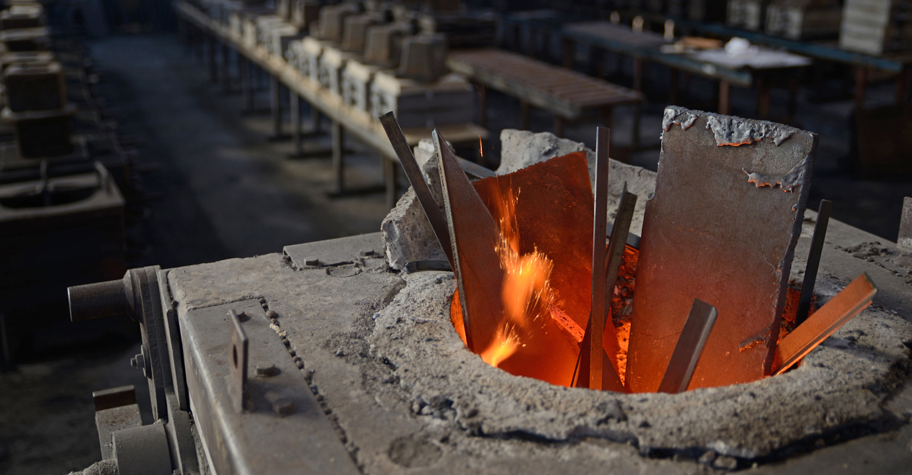 Le ferrotitane est un alliage qui peut être produit à partir de fer et de déchets de titane, dans des fours à induction. © Lakeview images, Fotolia
