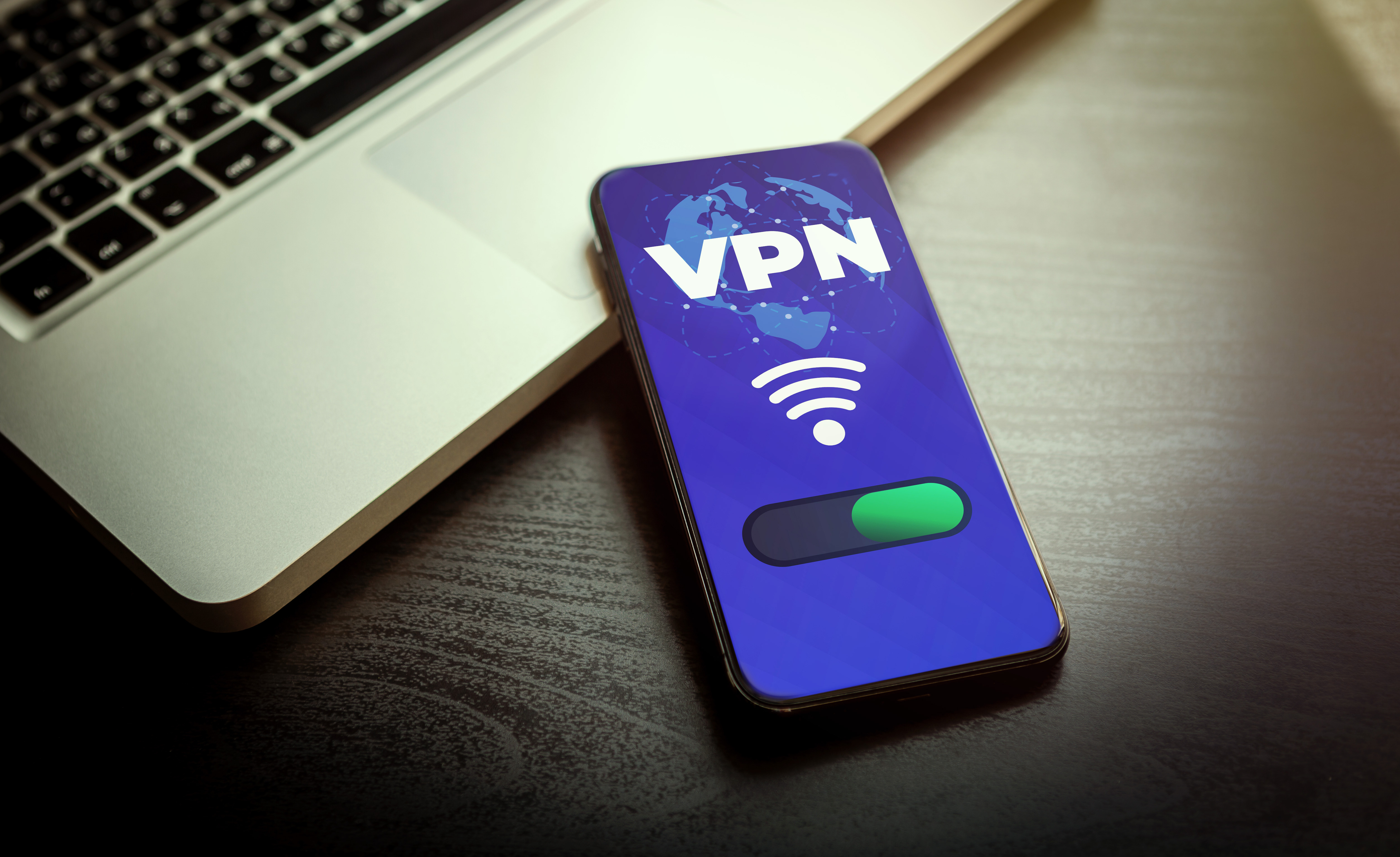 À l'occasion du Black Friday,Ivacy VPN propose une offre d'abonnement à prix réduit. © Bestforbest, Adobe Stock