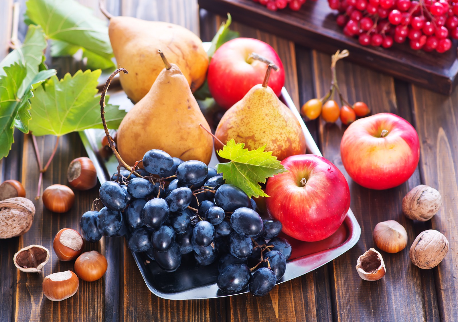 Fruits d'automne colorés, goûteux et savoureux. © tycoon101, Adobe Stock