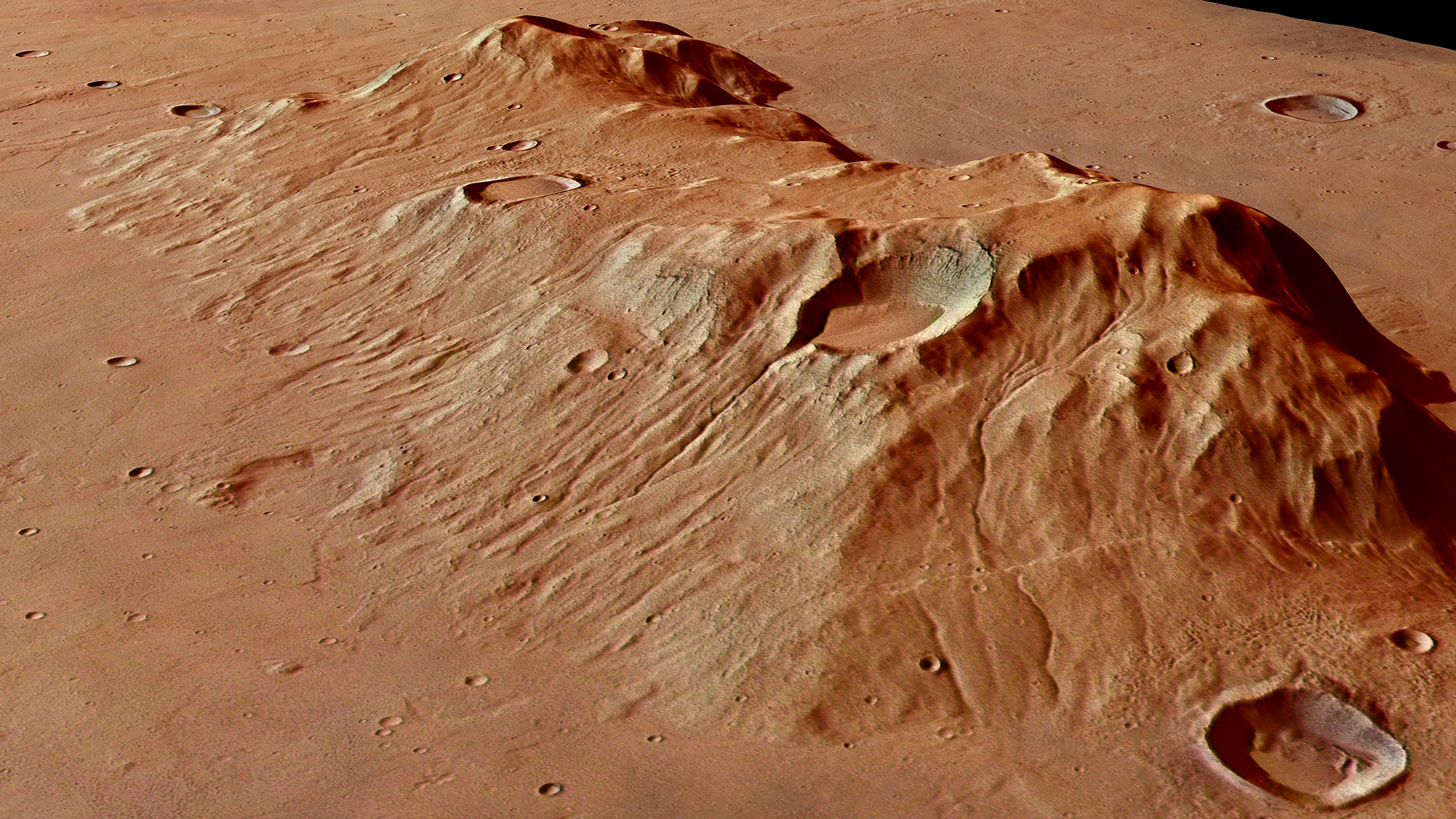 La montagne martienne Ausonia Mensa, haute de 3.700 mètres et couvrant une superficie de 98 x 48 km. @ ESA, DLR, FU Berlin, CC by-sa 3.0 IGO