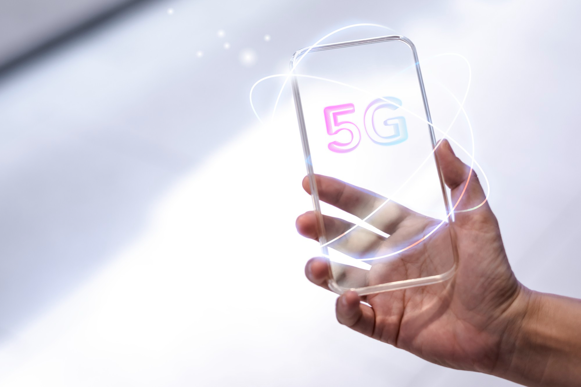 Le forfait 5G avec 80 Go est à moins de 10€ chez Lyca Mobile. Crédit : rawpixel, freepik