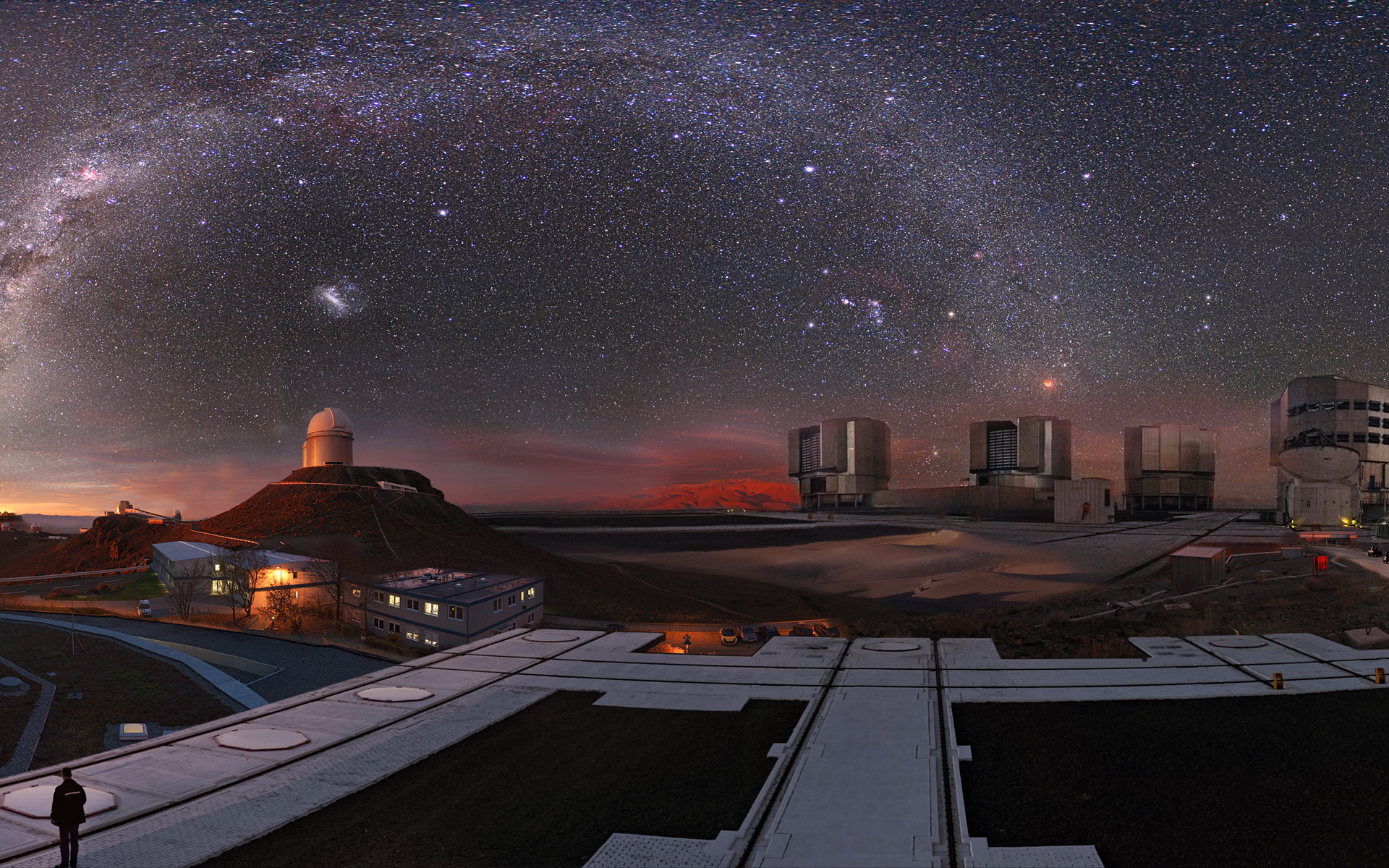 Une vue d'artiste de certains télescopes de l'ESO. © European Southern Observatory (ESO)