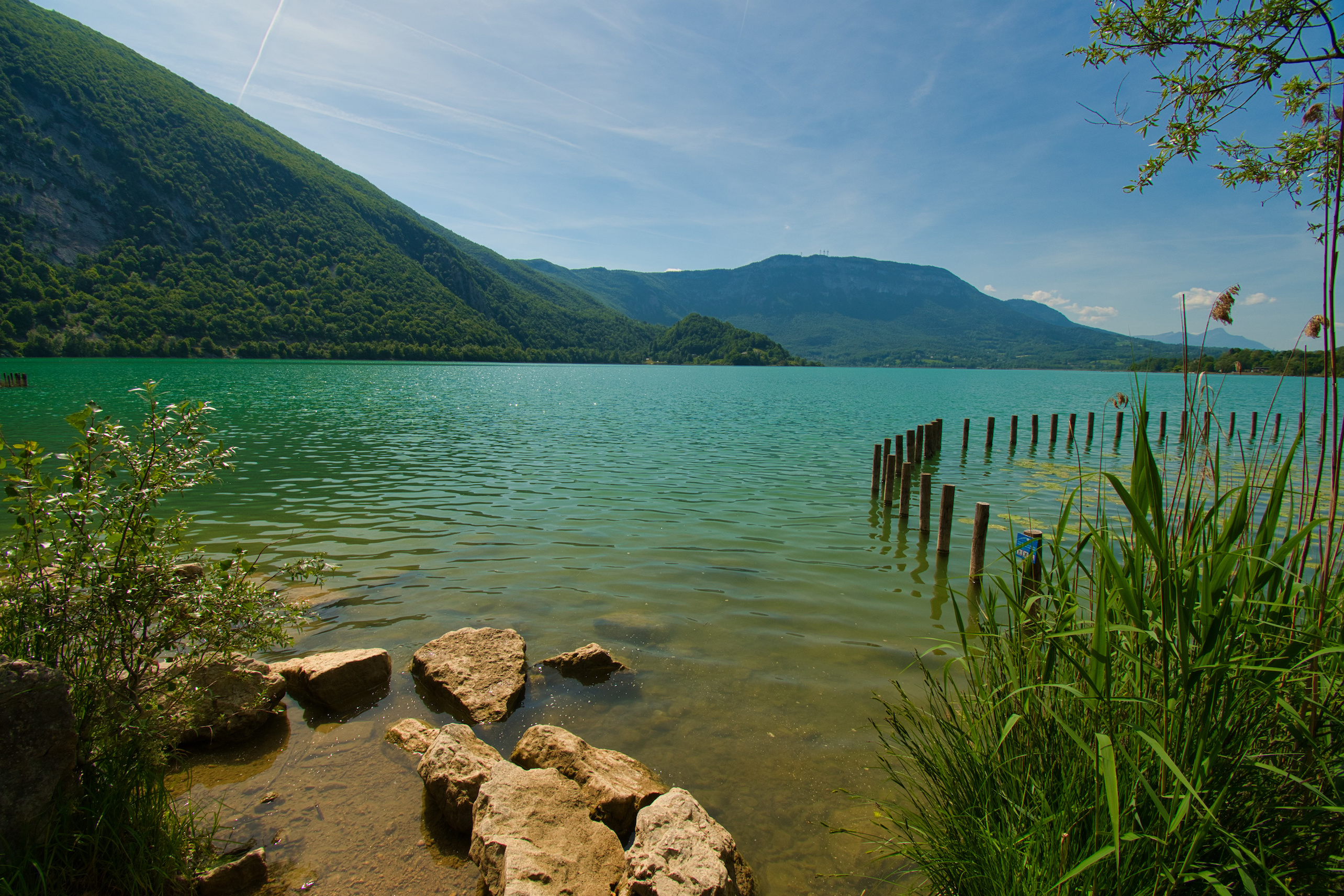 Il y a 11 700 ans, le lac d'Aiguebelette, en Savoie, a été le théâtre d'un tsunami ! © Tanja Voigt, Adobe Stock 