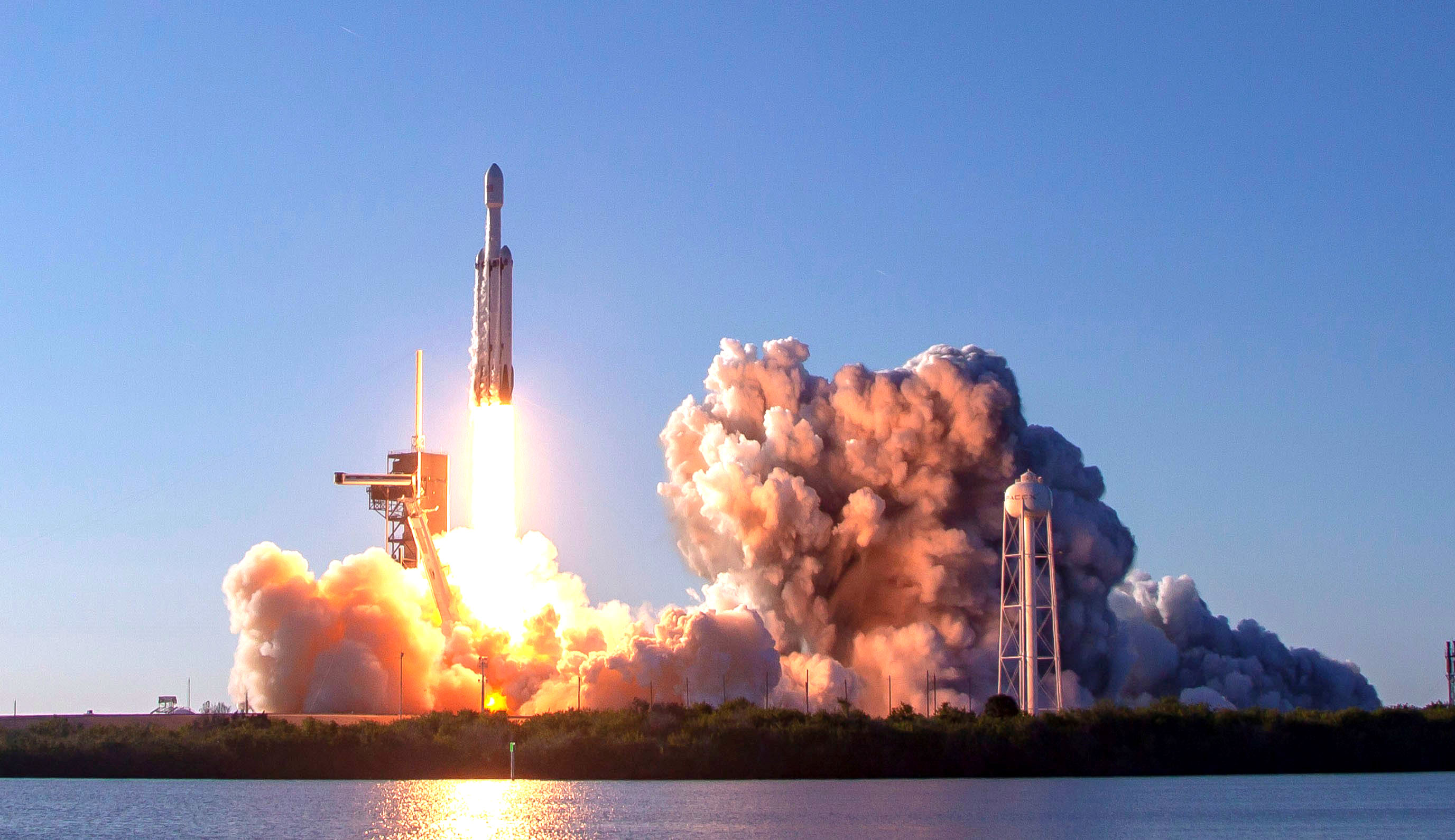 Lancement d'une fusée Falcon. © SpaceX