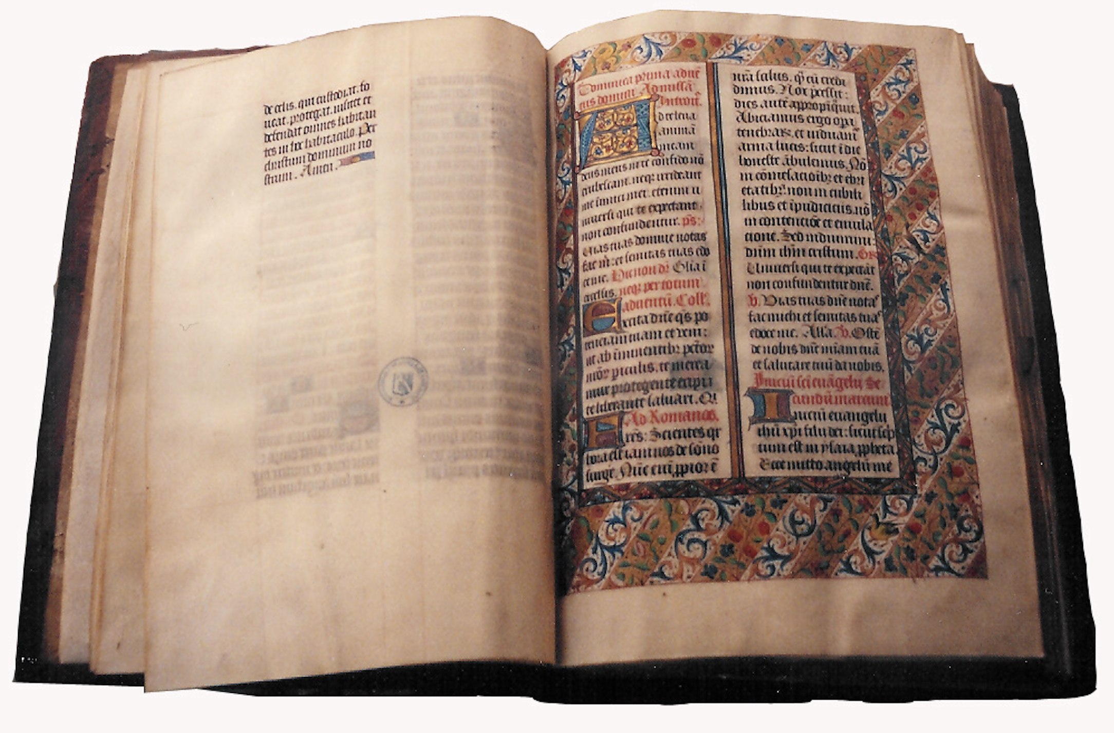 Les manuscrits au Moyen Âge étaient essentiellement rédigés par des moines copistes. © Frédéric Brice, Wikimedia Commons, CC by-sa 3.0