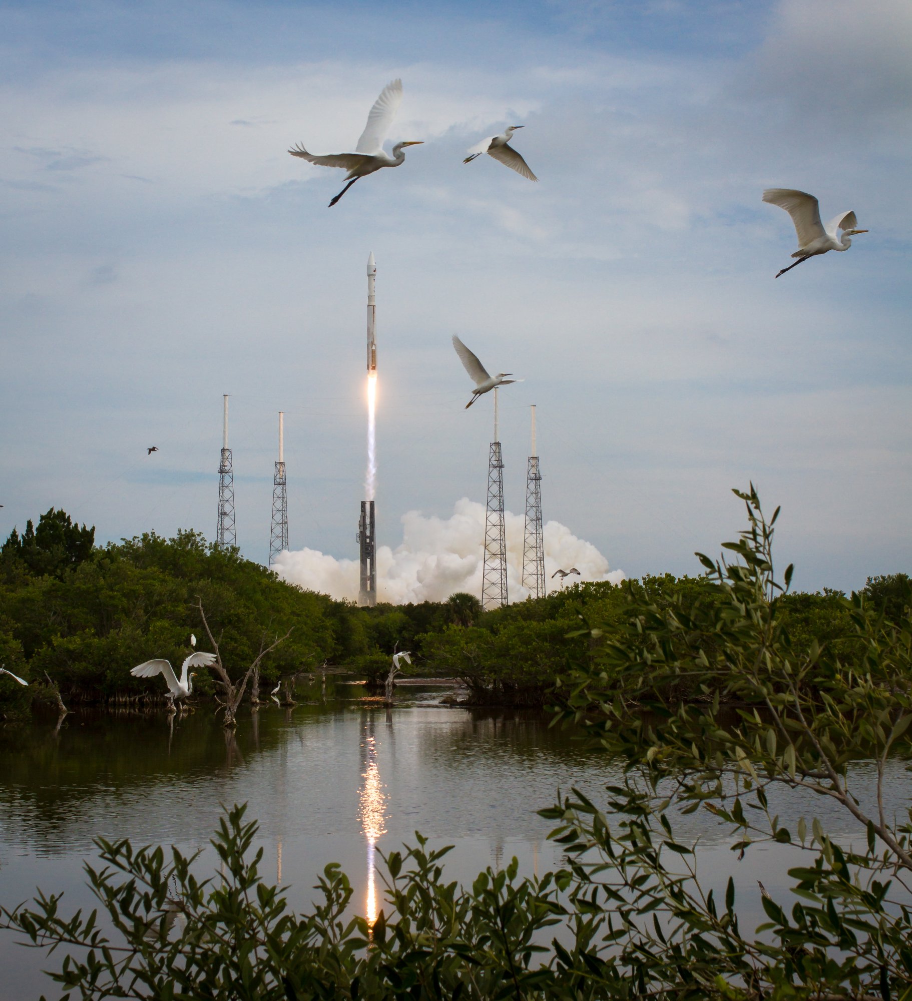 Le décollage de la fusée Atlas V qui emporte la sonde Maven depuis Cap Canaveral, en Floride. L’Atlas V n’a connu qu’un seul échec partiel de lancement à ce jour depuis sa mise en service en 2002. © Nasa, Bill Ingalls