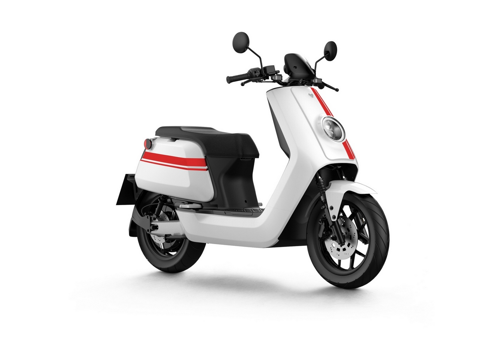 Le scooter électrique NQi GTS Pro est équipé de deux batteries lithium ion 60V. © NIU