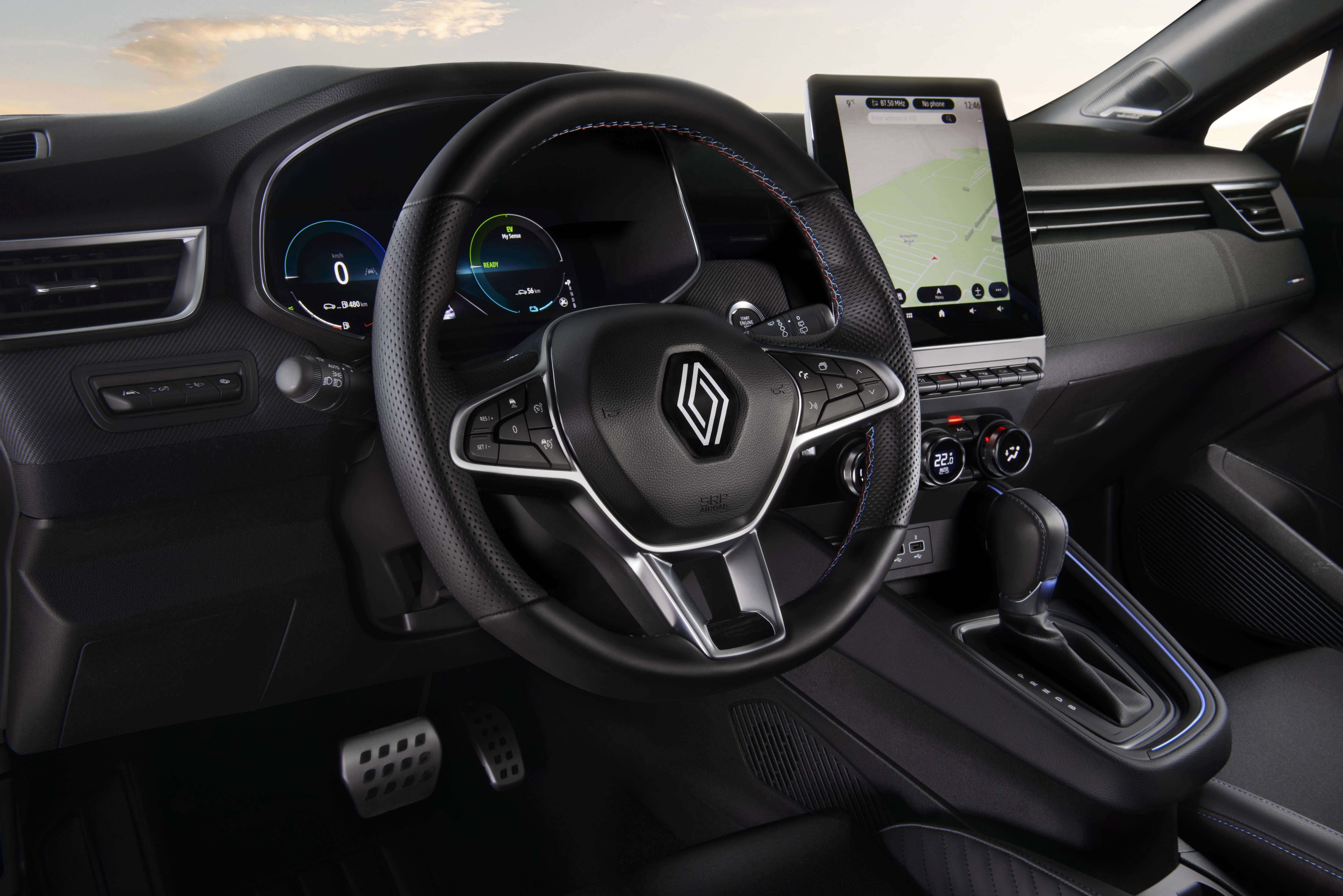 Découvrez le relooking de la Clio V Renault fait évoluer son modèle phare