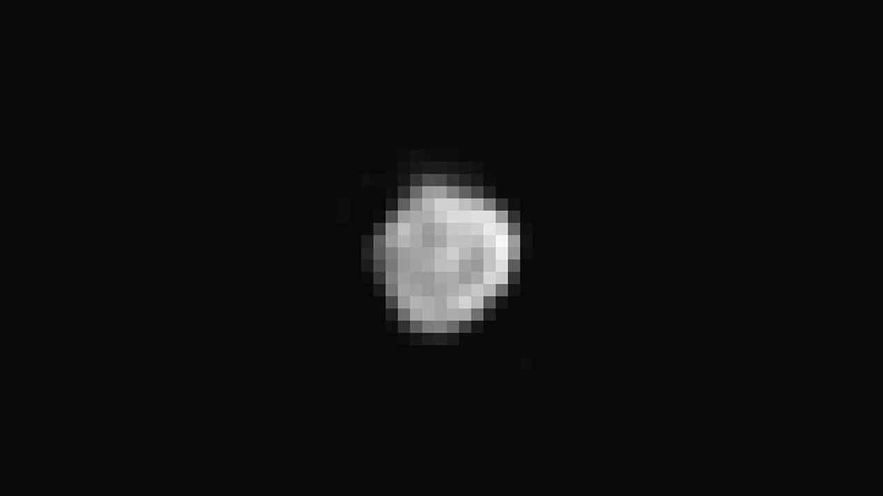 Nix, troisième satellite de Pluton