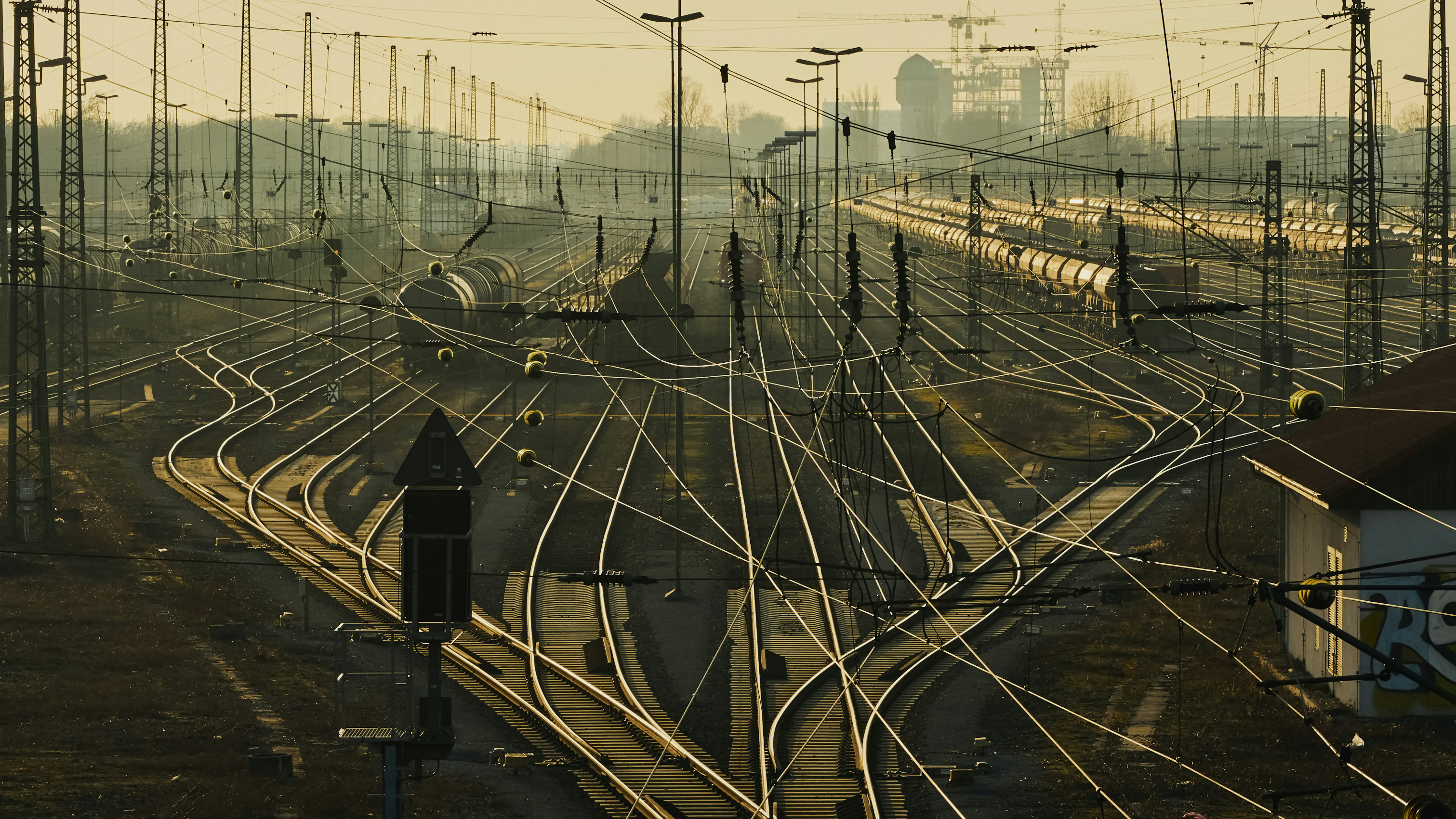 Le secteur des transports représente encore 34 % des émissions de gaz à effet de serre en France. © Bruno Kelzer, Unsplash 