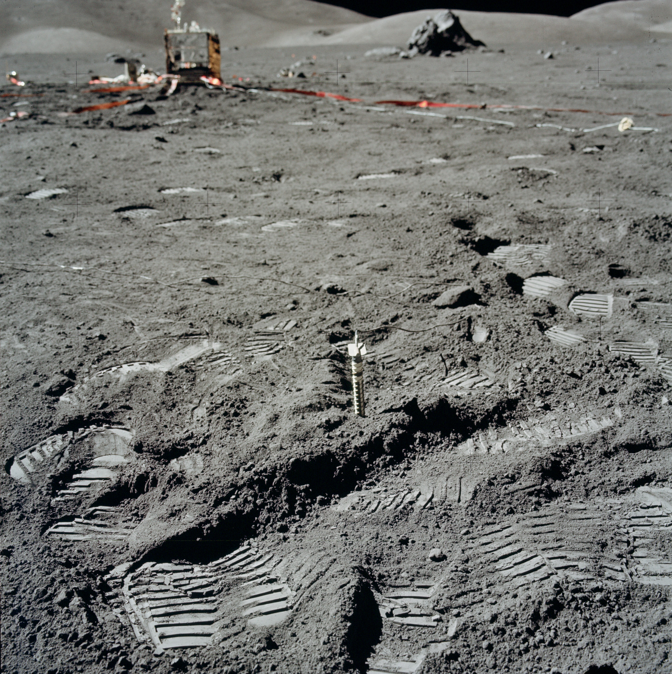 Le sol lunaire, c'est-à-dire le régolite, vu de près. Crédit : Nasa