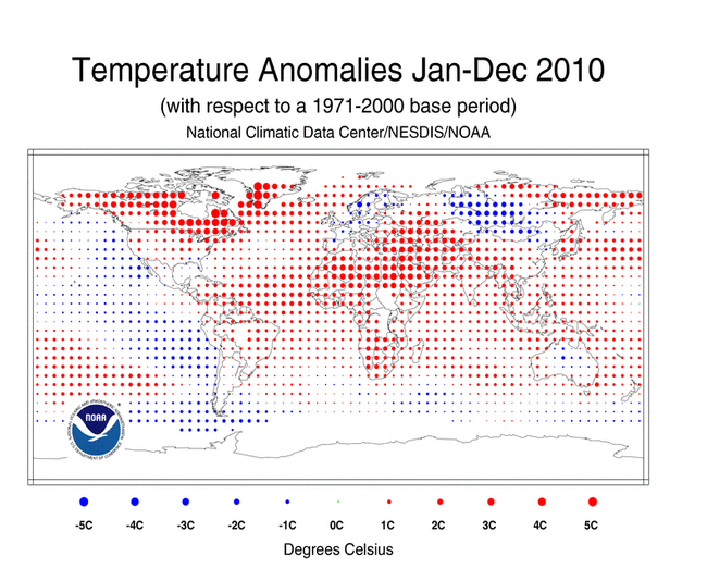 Écarts de température de surface (terres et océans) pour l'année 2010 par rapport à la moyenne de la période 1971-2000. On remarque le froid en Europe et en Russie et la chaleur au Canada. © NOAA