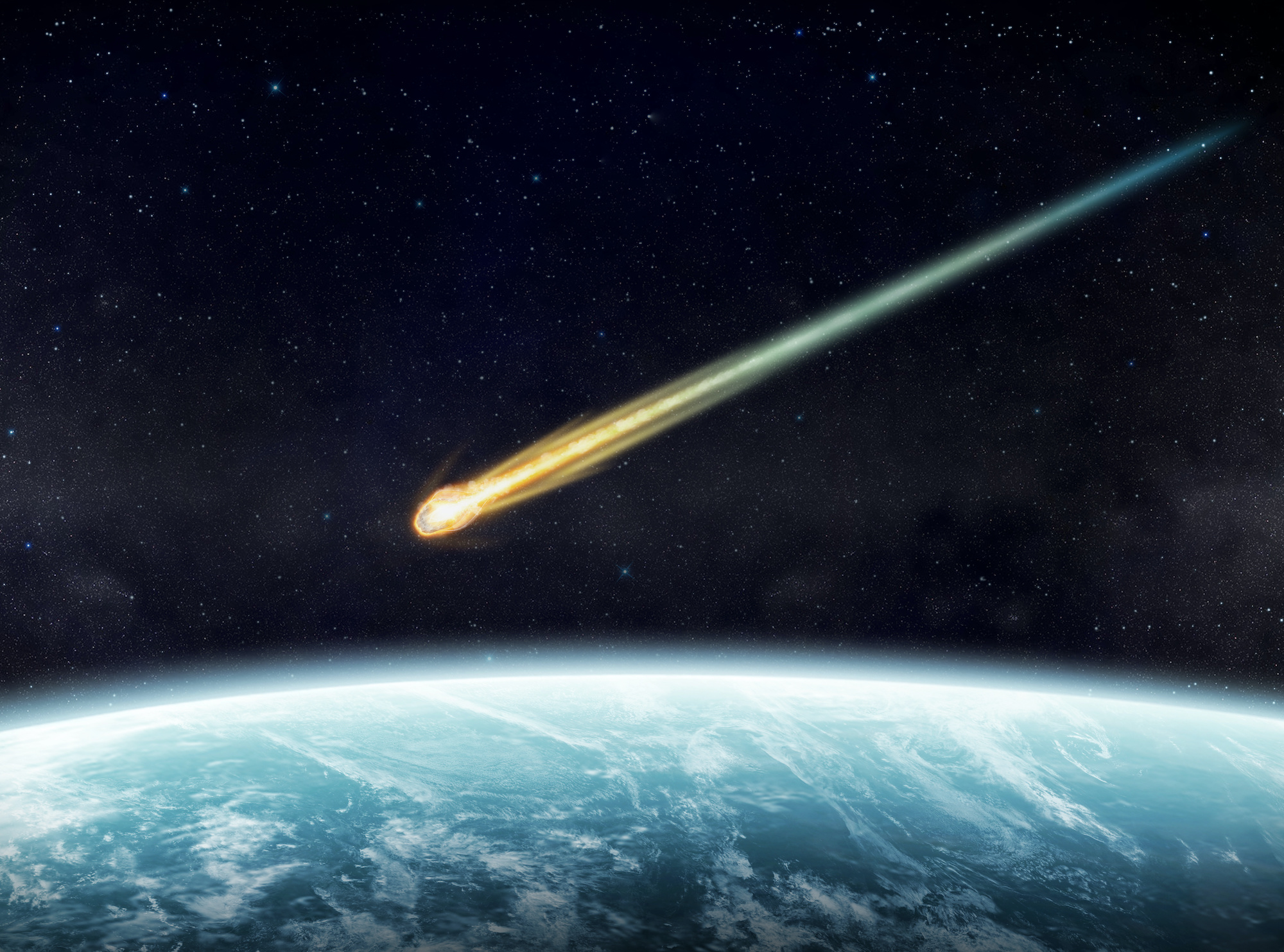 Un bolide rasant est un météoroïde qui pénètre dans l’atmosphère terrestre pour en ressortir. © sdecoret, Adobe Stock