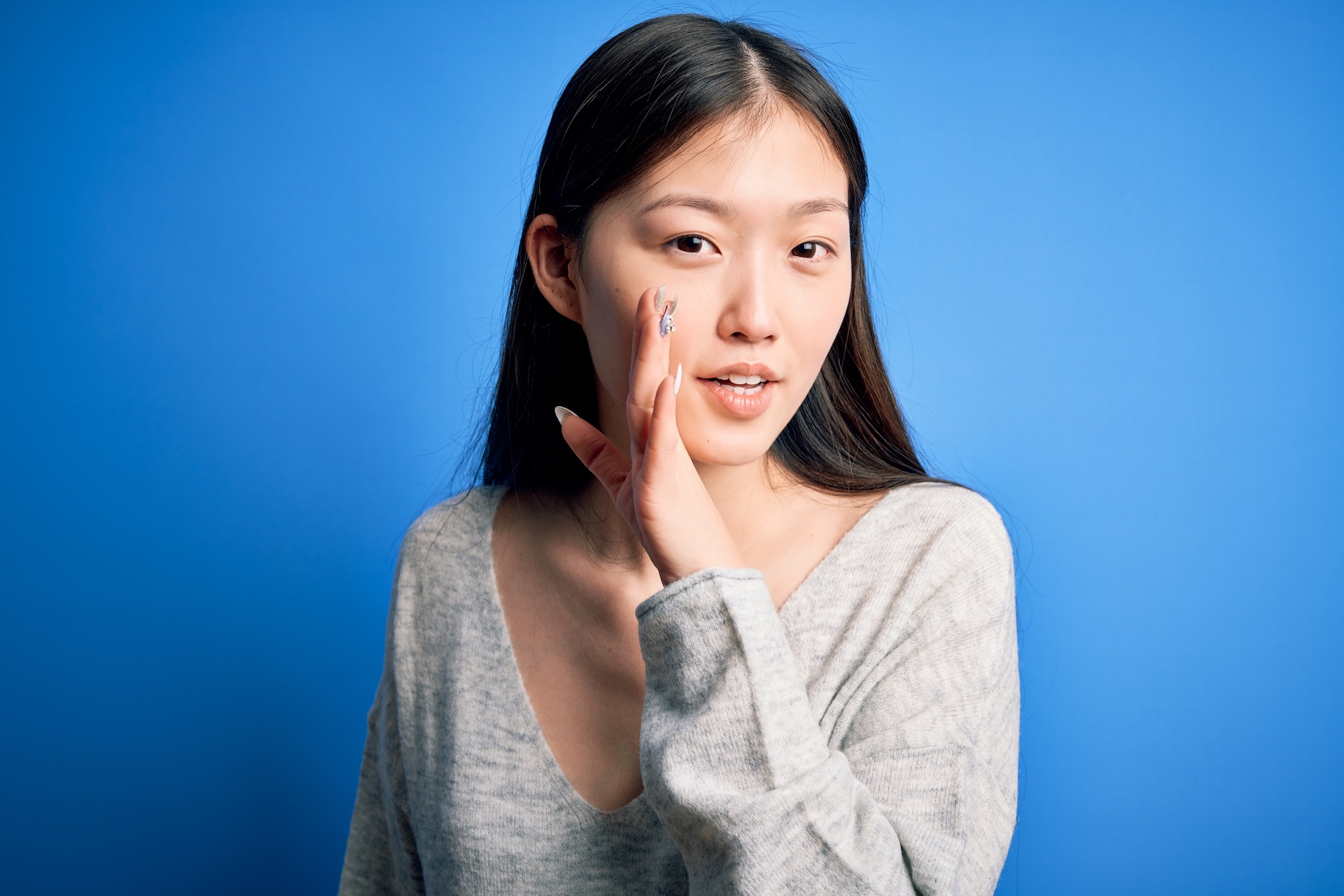 La langue japonaise, moins susceptible de propager les virus ? © Krakenimages.com, Adobe Stock