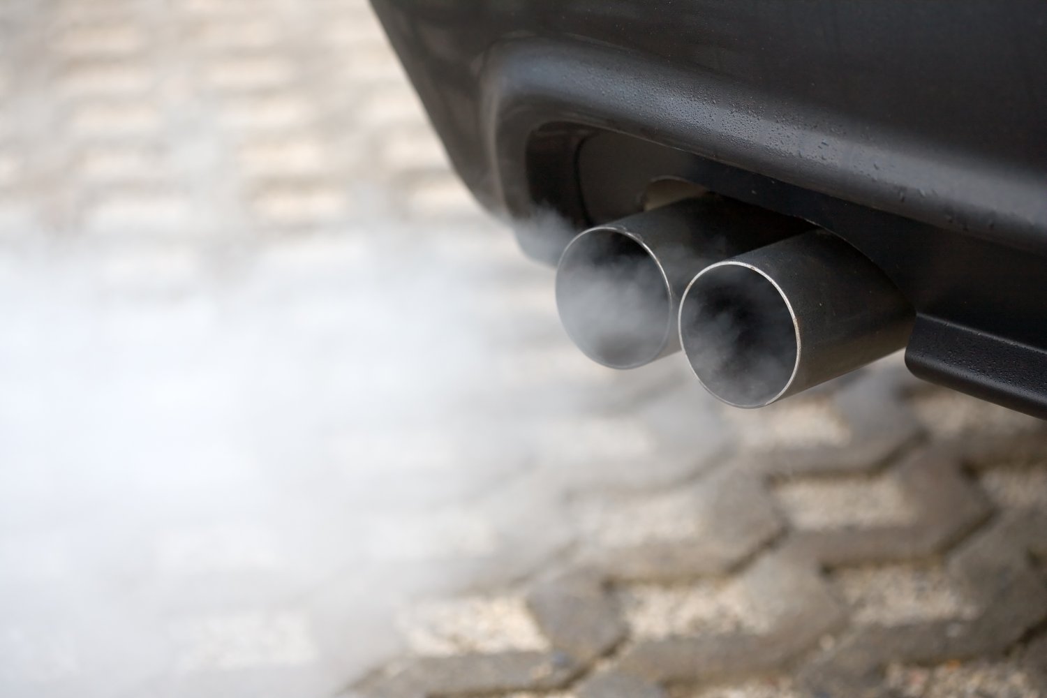 Des normes antipollution fixent des seuils pour réduire la pollution des véhicules.&nbsp;© Stefan Redel/shutterstock.com
