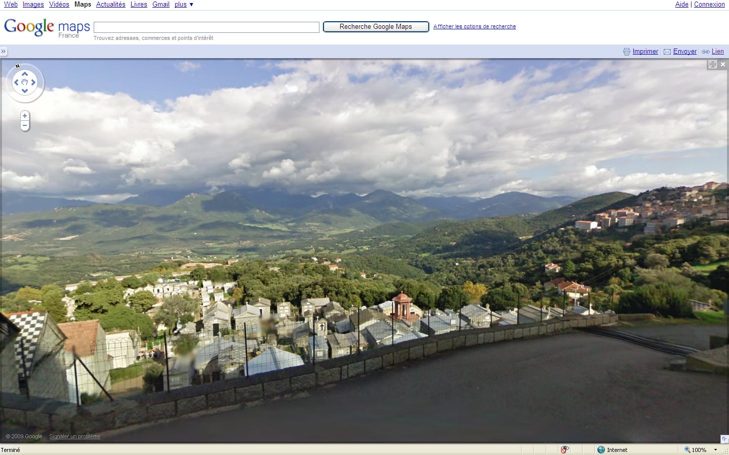 Google Street View permet désormais les balades en France. © DR