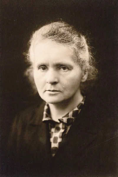 Marie Curie, prix Nobel de physique en 1903 pour sa codécouverte du radium, est morte d'une leucémie en 1934, très probablement causée par la radioactivité à laquelle elle s'est exposée tout au long de sa carrière.&nbsp;© Wikipédia, DP