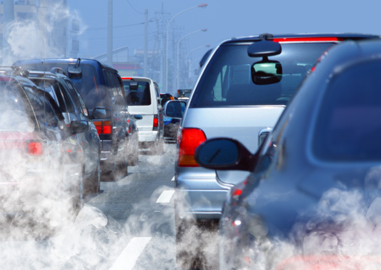 En France, la pollution de l'air&nbsp;par les particules reste importante et est, en partie, due au parc automobile.&nbsp;© ssuaphotos, shutterstock.com