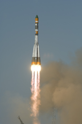 Baïkonour, 14 septembre 2007. Une fusée Soyouz-U emporte vers l’espace la mission Foton M3. © Esa / S. Corvaja 2007
