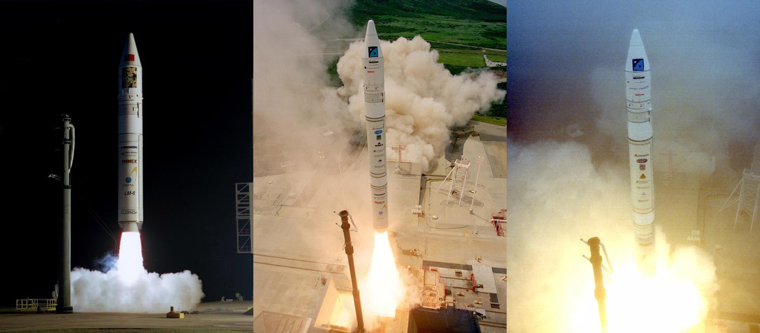 Trois lancements d'une Athena depuis Cap Canaveral. De gauche à droitre Athena 1 (janvier 1999), Athena 2 (avril 1999) et Athena 2 (septembre 1999). Crédit Nasa