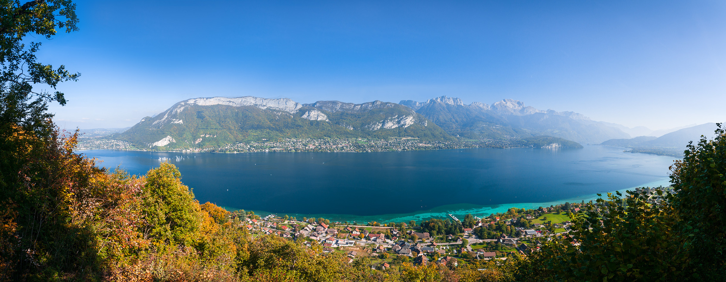 Dans son beau livre à paraître, Rémi Masson nous invite à un fascinant voyage à la découverte des trois plus grands lacs des Alpes. © Rémi Masson, Tous droits réservés