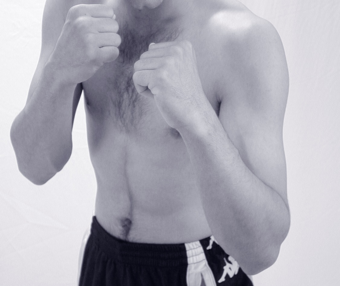 Les hommes sont-ils nés pour boxer ? C'est du moins l'idée originale soutenue par des chercheurs américains qui voient dans l'évolution de la main les signes d'une plus grande aptitude au combat au corps à corps. © StockFreeImages.com