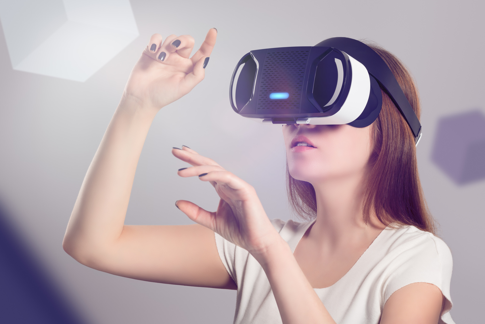 Selon les chercheurs, la sécurité intrinsèque des casques de réalité virtuelle laisse à désirer. © Alexey_boldin, Fotolia

