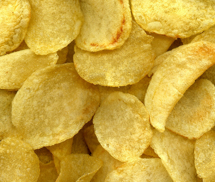 Les chips sont les championnes du taux d'acrylamide. © Wikimedia Commons