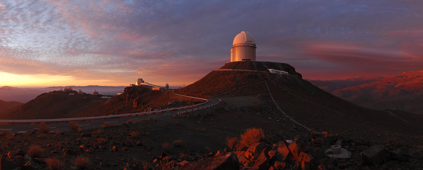 La Silla, le premier des quatre sites astronomiques de l'ESO dans les Andes chiliennes, bénéficiera comme les autres d'une liaison très haut débit avec l'Europe. © ESO