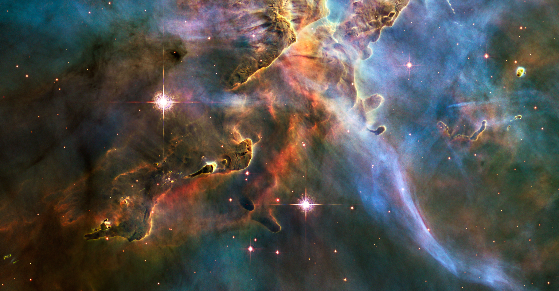 De brillantes étoiles dans la nébuleuse de la Carène. Cette dernière se trouve à une distance estimée entre 6.500 et 10.000 années-lumière, dans la constellation du même nom. ©&nbsp;Hubble Space Telescope