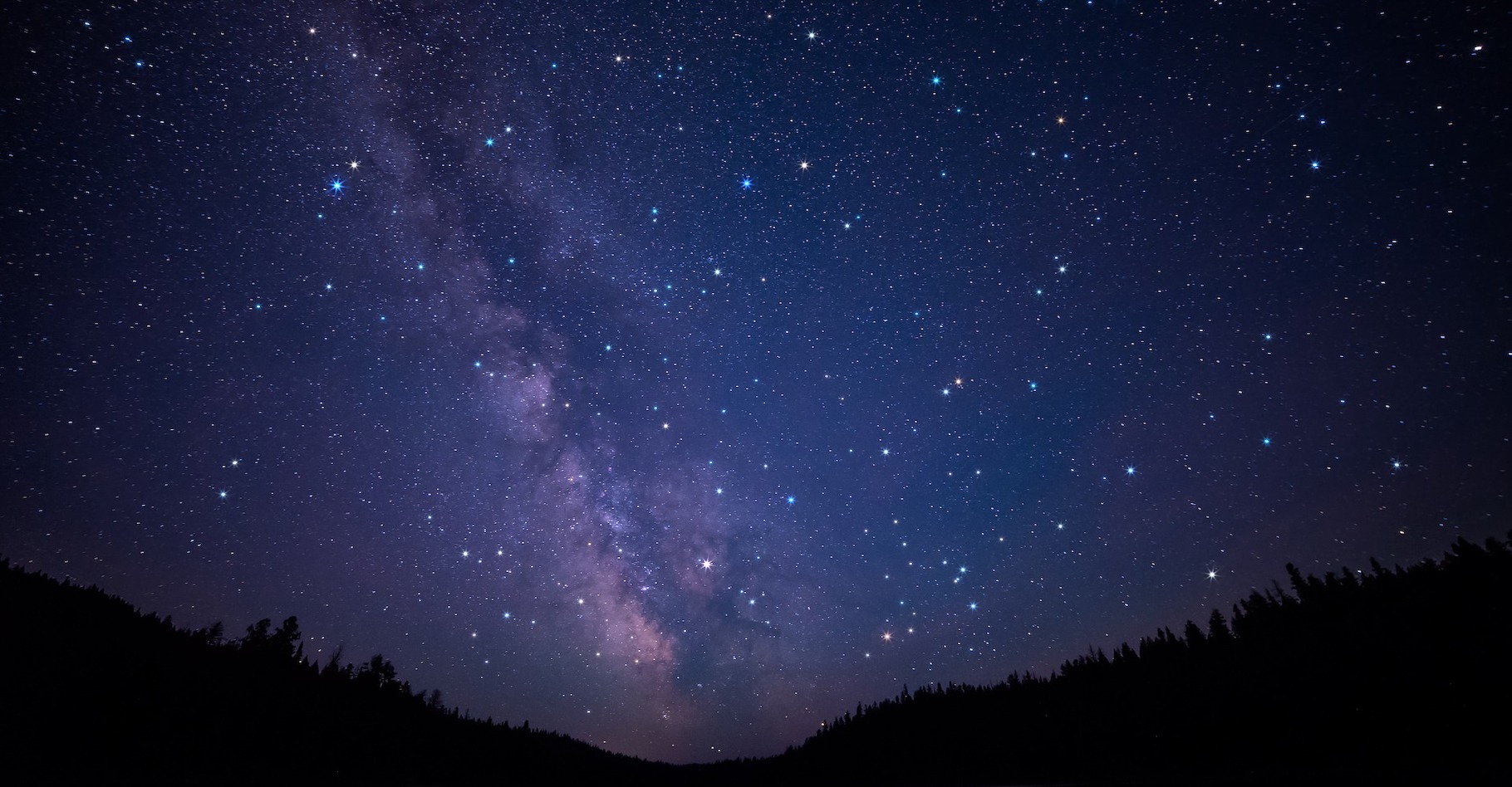 Des chercheurs australiens ont montré, qu’au sein des systèmes d’étoiles doubles, les étoiles reflètent la lumière émise par leurs compagnes. © jameswheeler, Pixabay License