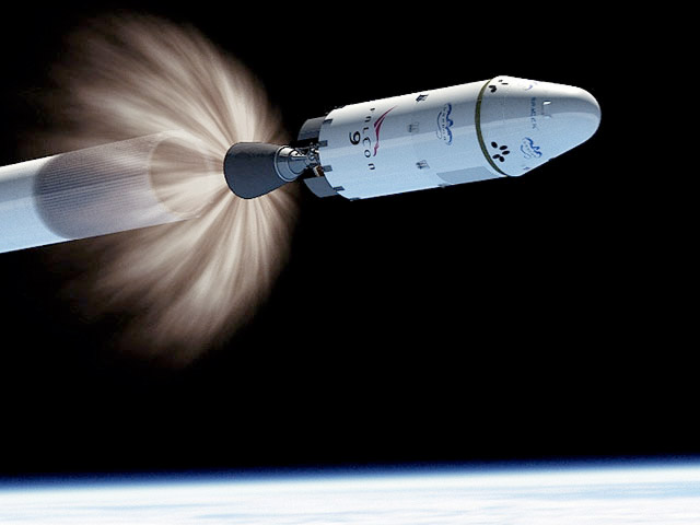 Moins d’un an après le premier vol réussi de sa capsule Dragon, SpaceX s’apprête à transformer l’essai. Si elle a réussi à convaincre la Nasa de fusionner les deux vols de démonstration restants en une seule mission, le feu vert russe pour s'amarrer à l'ISS n'est pas encore gagné. © SpaceX